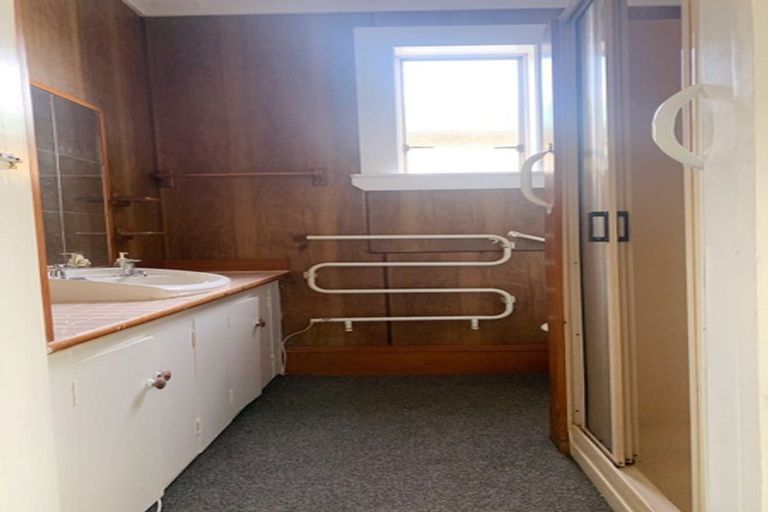 Photo of property in 68 Main Road, Titahi Bay, Porirua, 5022