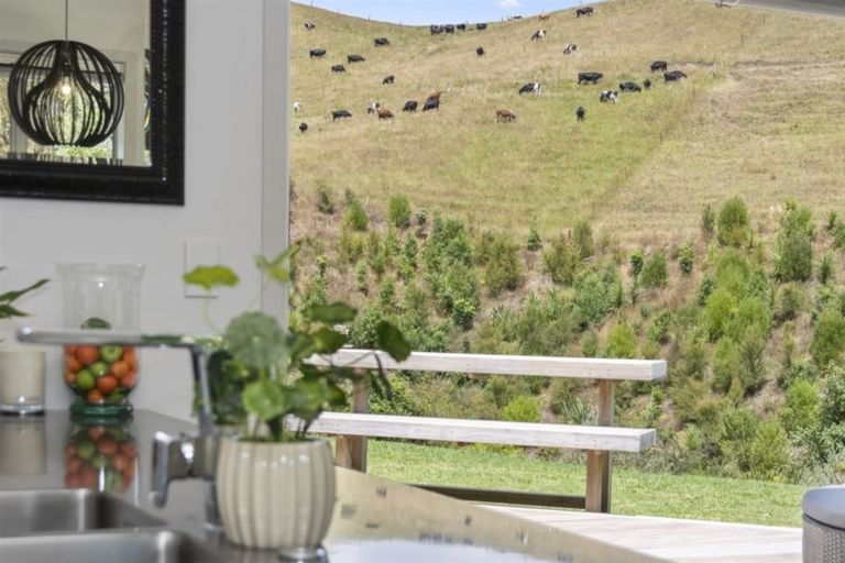 Photo of property in 66 Falcon Drive, Welcome Bay, Tauranga, 3112