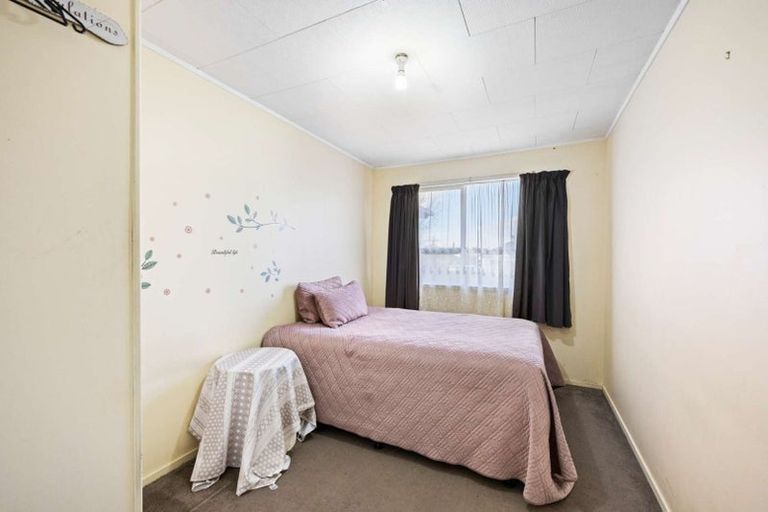 Photo of property in 63 Alabaster Drive, Papatoetoe, Auckland, 2025