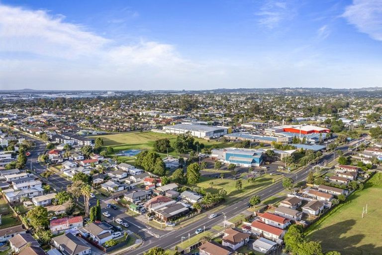 Photo of property in 3/36 Palmers Road, Clendon Park, Auckland, 2103
