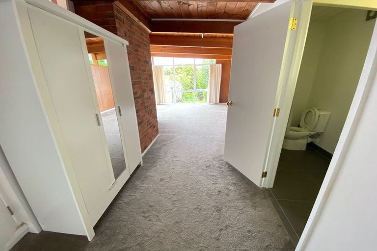 Photo of property in 156 Bleakhouse Road, Mellons Bay, Auckland, 2014
