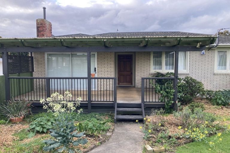 Photo of property in 1/3 Blease Street, New Lynn, Auckland, 0600