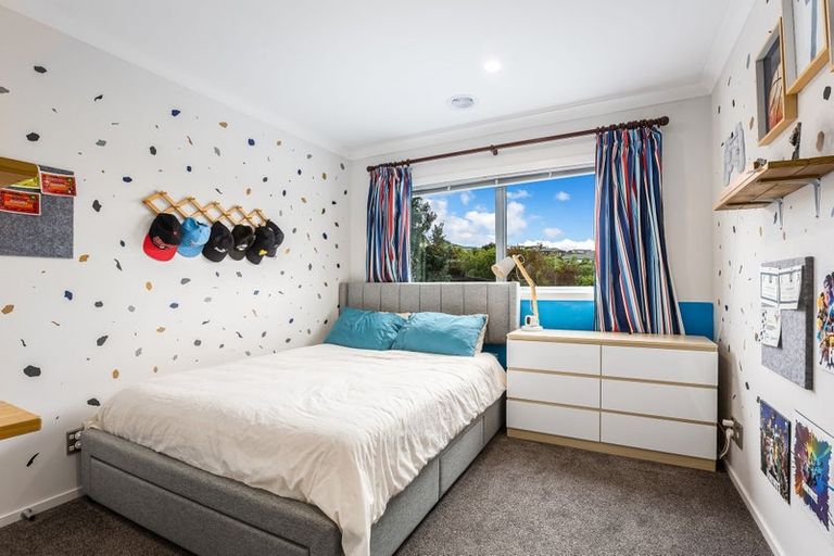 Photo of property in 51 Nelson Avenue, Aotea, Porirua, 5024
