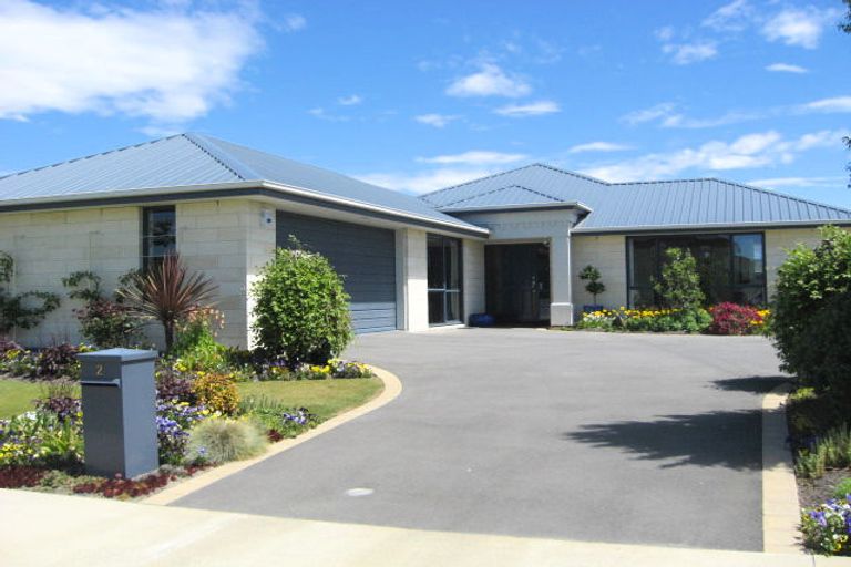 Photo of property in 2 Annaby Drive, Northwood, Christchurch, 8051