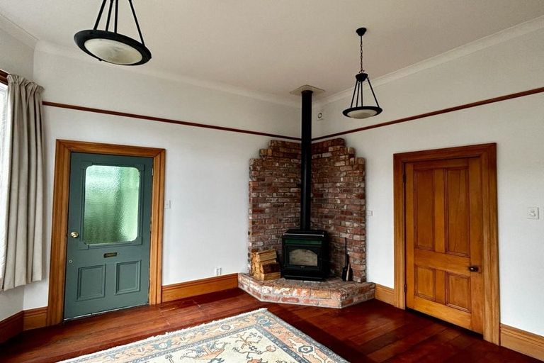 Photo of property in 136 Richmond Street, Petone, Lower Hutt, 5012