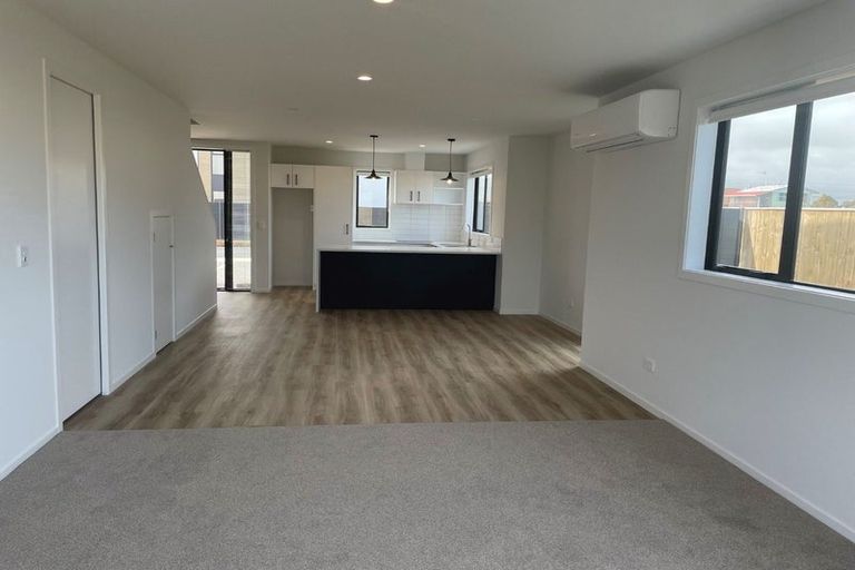 Photo of property in 19 Pipi Place, Levin, 5510