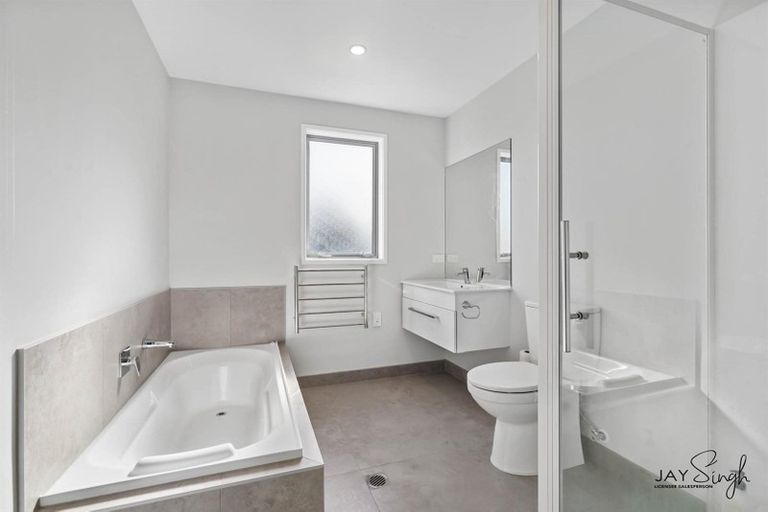 Photo of property in 20 Courage Road, Papakura, 2110