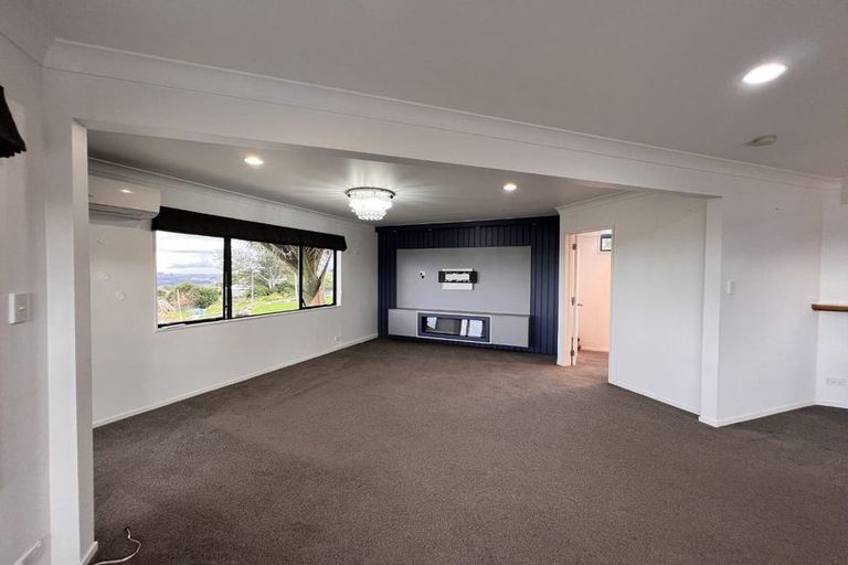 Photo of property in 93 Anzac Road, Pukekohe, 2120
