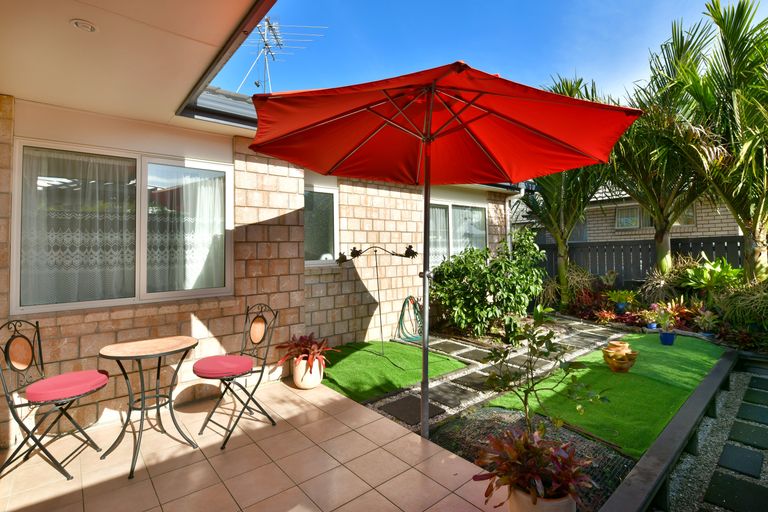 Photo of property in 69b Riverside Road, Orewa, 0931