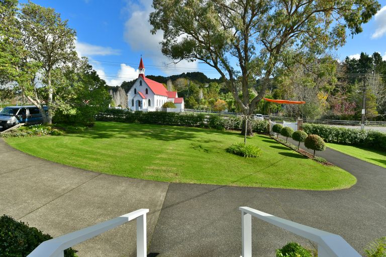 Photo of property in 84 Puhoi Road, Puhoi, Warkworth, 0994
