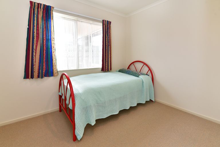 Photo of property in 69b Riverside Road, Orewa, 0931