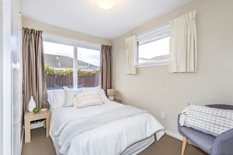 Photo of property in 2/3 Dominion Avenue, Spreydon, Christchurch, 8024