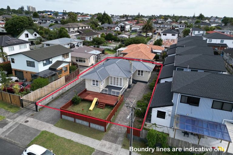 Photo of property in 1/5 Esperanto Road, Papatoetoe, Auckland, 2025