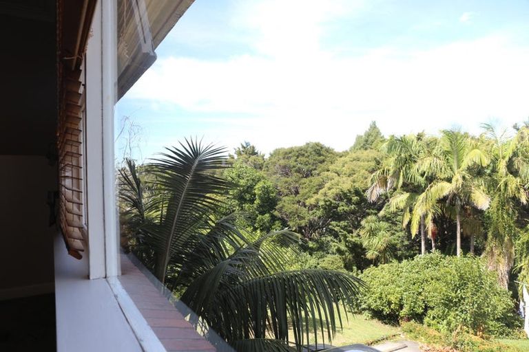 Photo of property in 3/16 Fowler Street, Northcote, Auckland, 0627