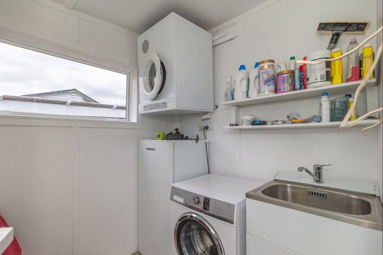 Photo of property in 72 Koputara Road, Himatangi Beach, Foxton, 4891