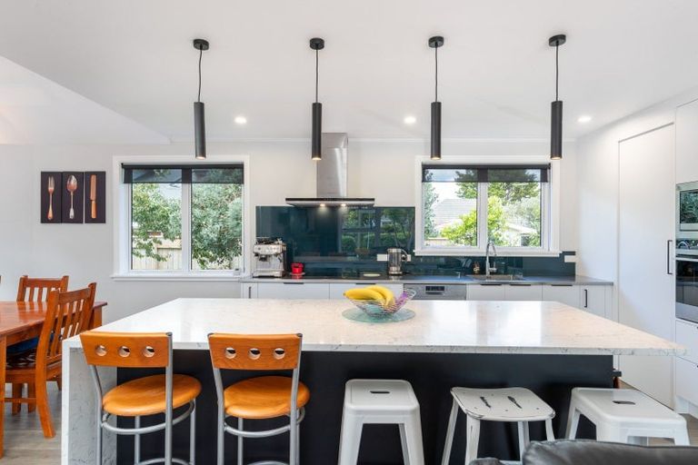 Photo of property in 12 Thackeray Street, Trentham, Upper Hutt, 5018