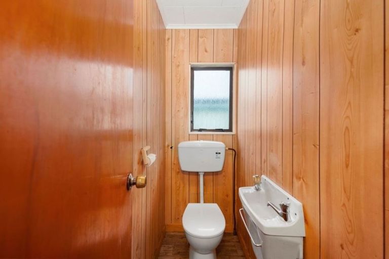 Photo of property in 50 Maria Place, Turangi, 3334