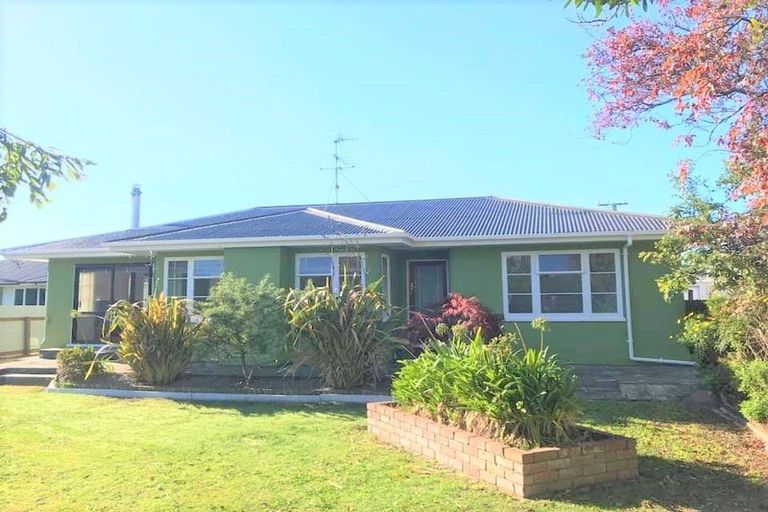 Photo of property in 131 Ngaumutawa Road, Masterton, 5810