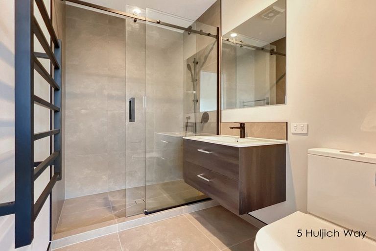 Photo of property in 5 Huljich Way, Hobsonville, Auckland, 0616