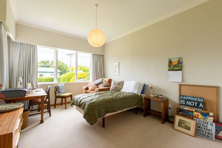 Photo of property in 3 Chamberlain Street, Dannevirke, 4930