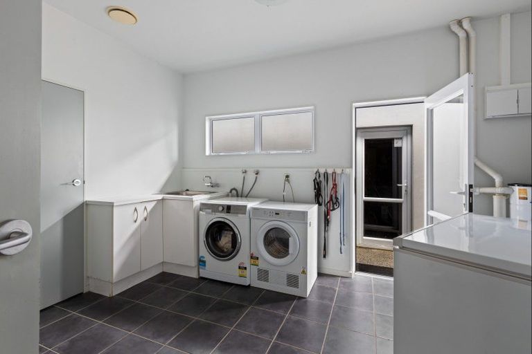 Photo of property in 298 Mahurangi West Road, Puhoi, Warkworth, 0983