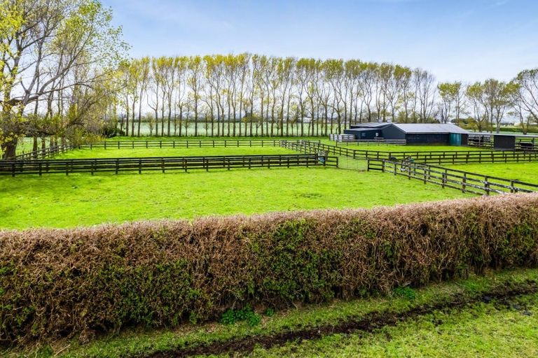 Photo of property in 211 Tawhiti Road, Hawera, 4672