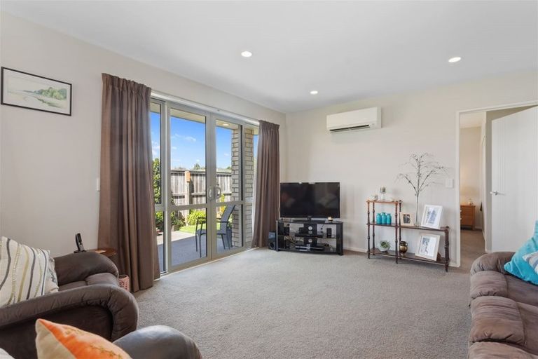 Photo of property in 1/67 Marshland Road, Shirley, Christchurch, 8061
