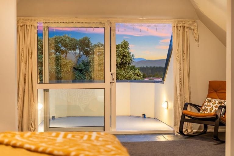 Photo of property in 7 Carlow Grove, Birchville, Upper Hutt, 5018