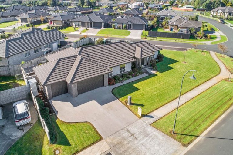 Photo of property in 6 Searle Drive, Patumahoe, Pukekohe, 2679