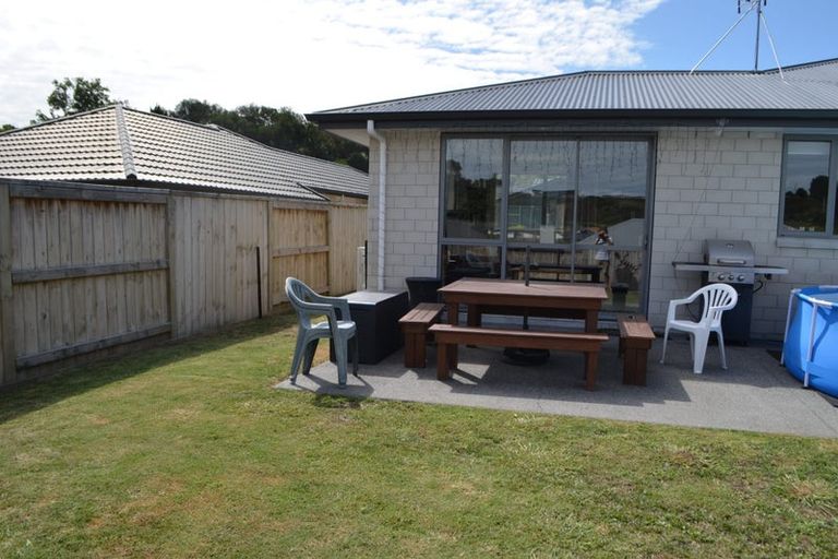 Photo of property in 16 Rochfort Crescent, Pyes Pa, Tauranga, 3112