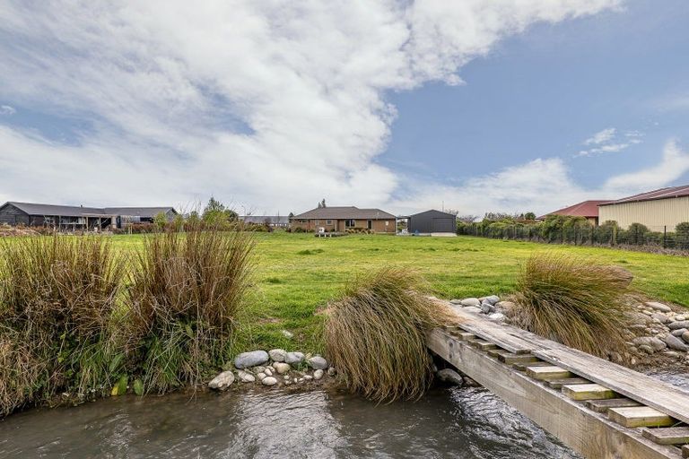 Photo of property in 7 Landsborough Drive, Darfield, 7571