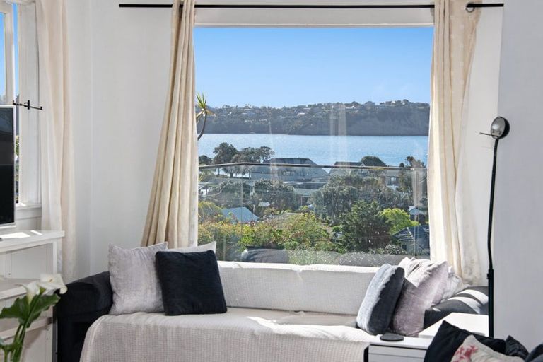 Photo of property in 15 Beach Road, Manly, Whangaparaoa, 0930