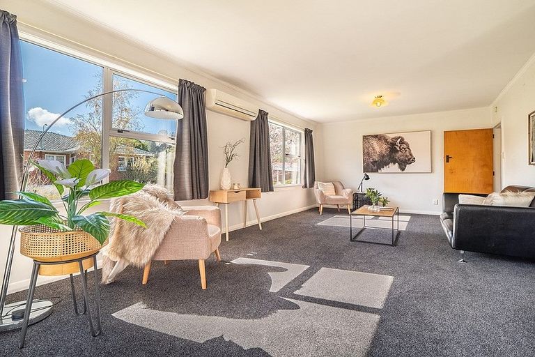 Photo of property in 320 Kaikorai Valley Road, Bradford, Dunedin, 9011