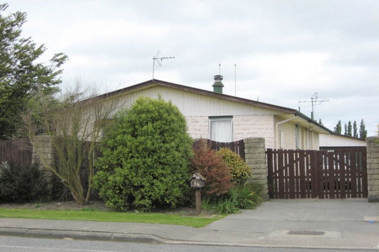 Photo of property in 36 East Belt, Rangiora, 7400