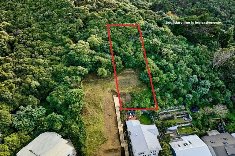 Photo of property in 2/44 Ribble Street, Island Bay, Wellington, 6023