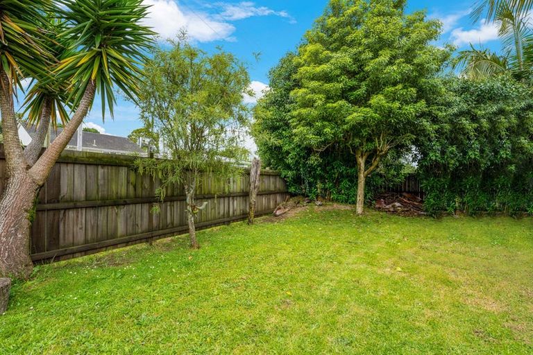 Photo of property in 91 Arimu Road, Papakura, 2110