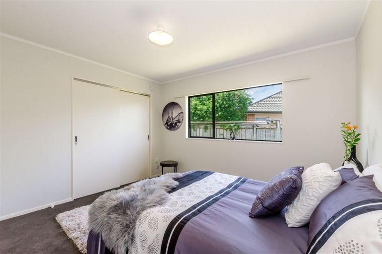 Photo of property in 16 Beachwater Grove, Paraparaumu Beach, Paraparaumu, 5032