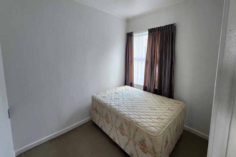 Photo of property in 264 Birkdale Road, Birkdale, Auckland, 0626