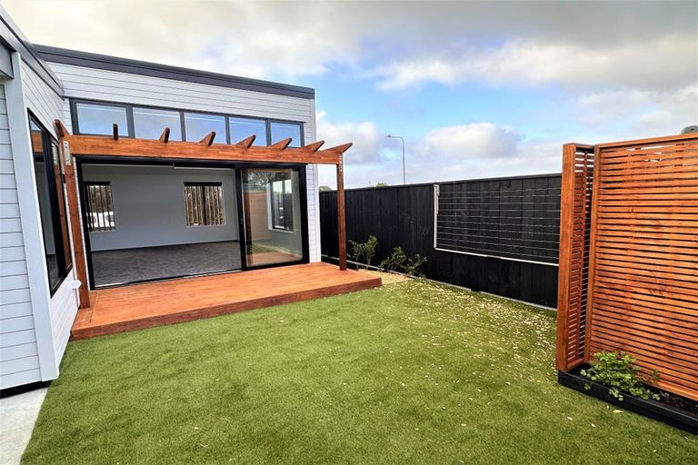 Photo of property in 49a Constable Road, Waiuku, 2123