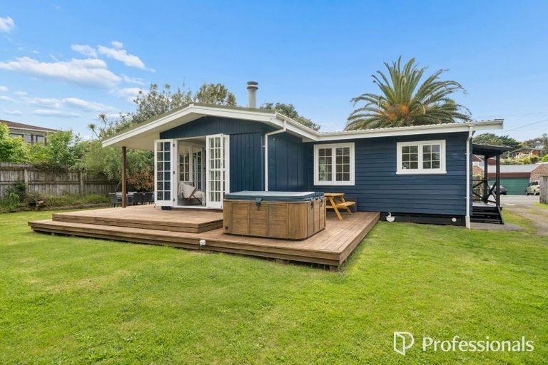 Photo of property in 3 Weggery Drive, Waikanae Beach, Waikanae, 5036