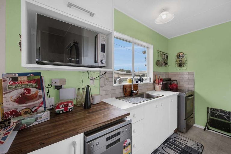 Photo of property in 2c Barnard Avenue, Maraenui, Napier, 4110