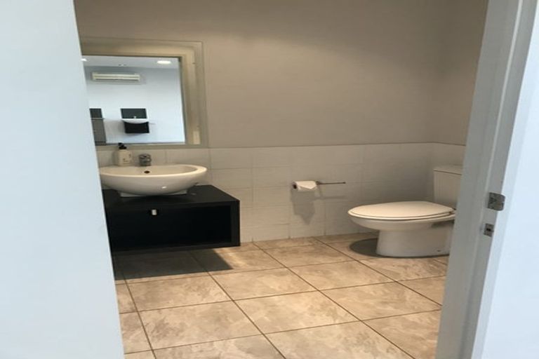 Photo of property in 8a Rotherham Street, Riccarton, Christchurch, 8041