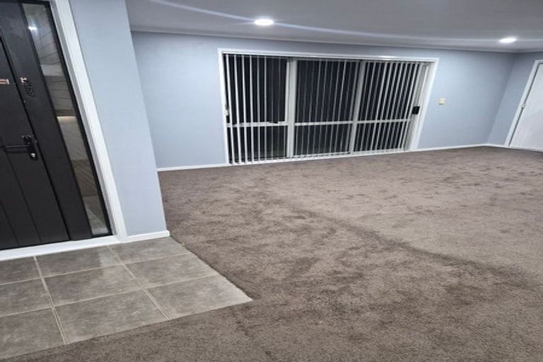 Photo of property in 11d Antalya Place, Manurewa, Auckland, 2102