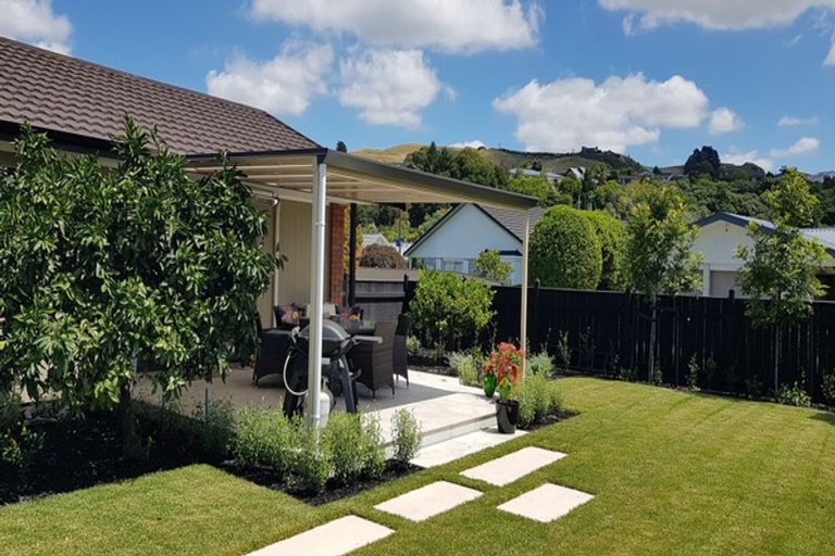 Photo of property in 24 Hetley Crescent, Taradale, Napier, 4112