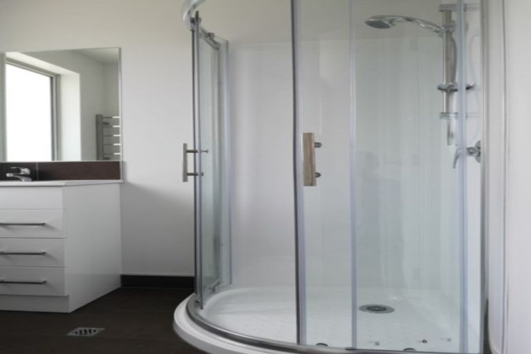 Photo of property in 59 Carrington Avenue, Silverdale, Hamilton, 3216