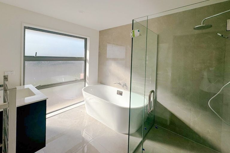 Photo of property in 21 Lorimer Street, Woodend, 7610