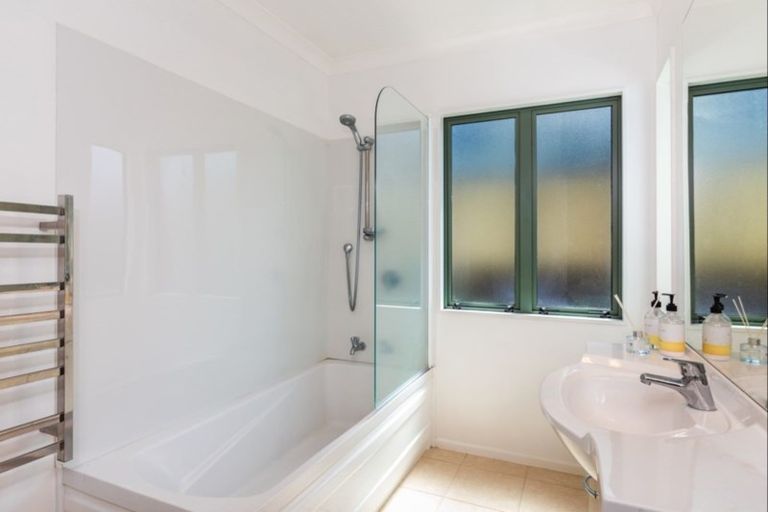 Photo of property in 5/26 Robinson Terrace, Rangatira Park, Taupo, 3330