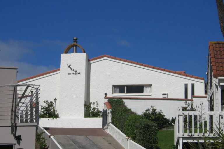 Photo of property in 23 Du Fresne Place, Russell, 0202