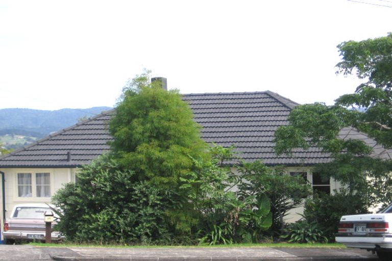 Photo of property in 26 Norcross Avenue, Henderson, Auckland, 0612