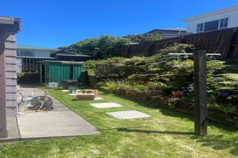 Photo of property in 9a Monowai Road, Johnsonville, Wellington, 6037